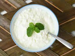 What are the benefits of a bowl of cold curd?