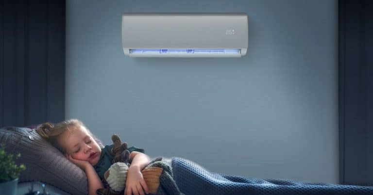 रात्रभर एसीच्या थंड हवेत झोपत असाल, तर आरोग्यावर होतील गंभीर परिणाम; जाणून घ्या