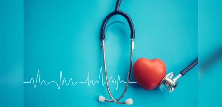 हृदयाची अनियमित धडधड आरोग्याच्या दृष्टीने चिंताजनक; जाणून घ्या लक्षणे, कारणे आणि उपाय